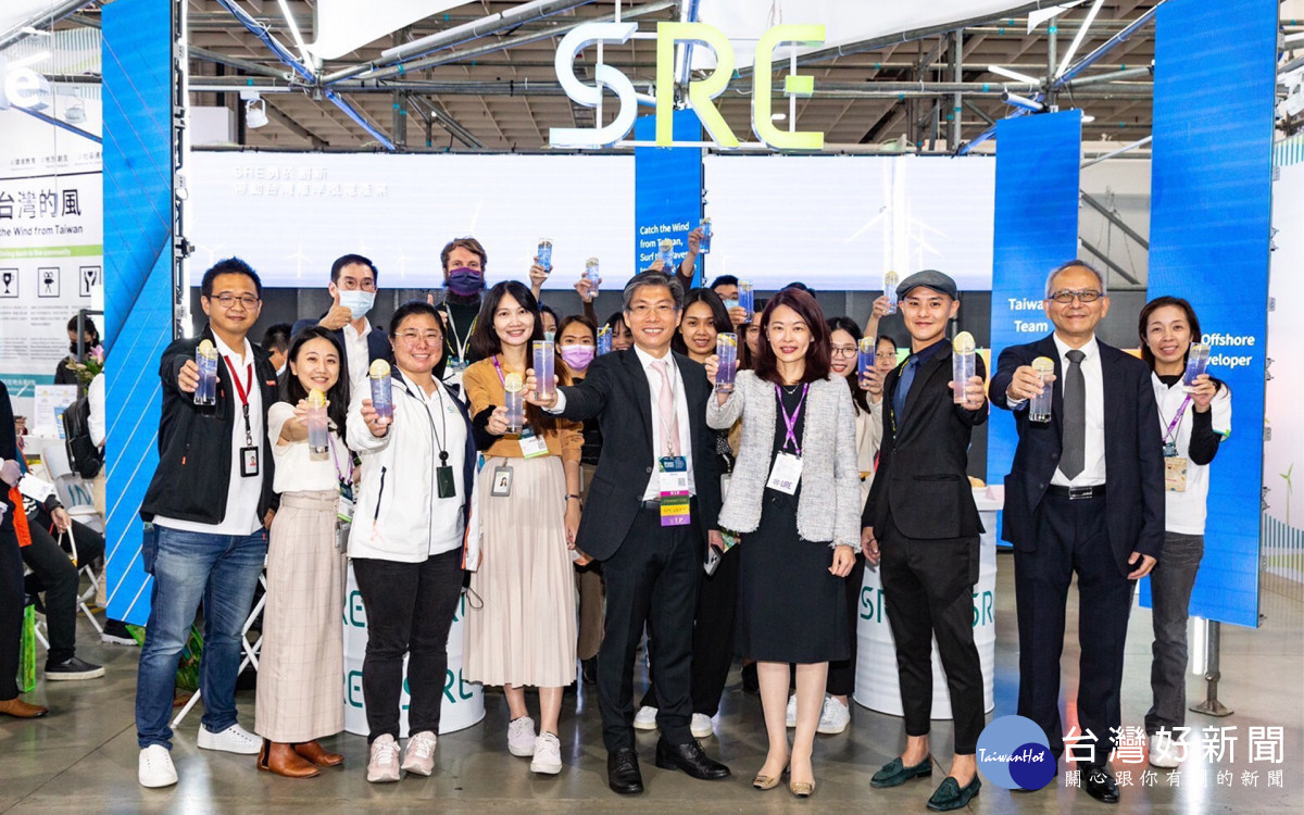 上緯新能源十年有成　台灣國際智慧能源週打造SRE Wind Bar展實績