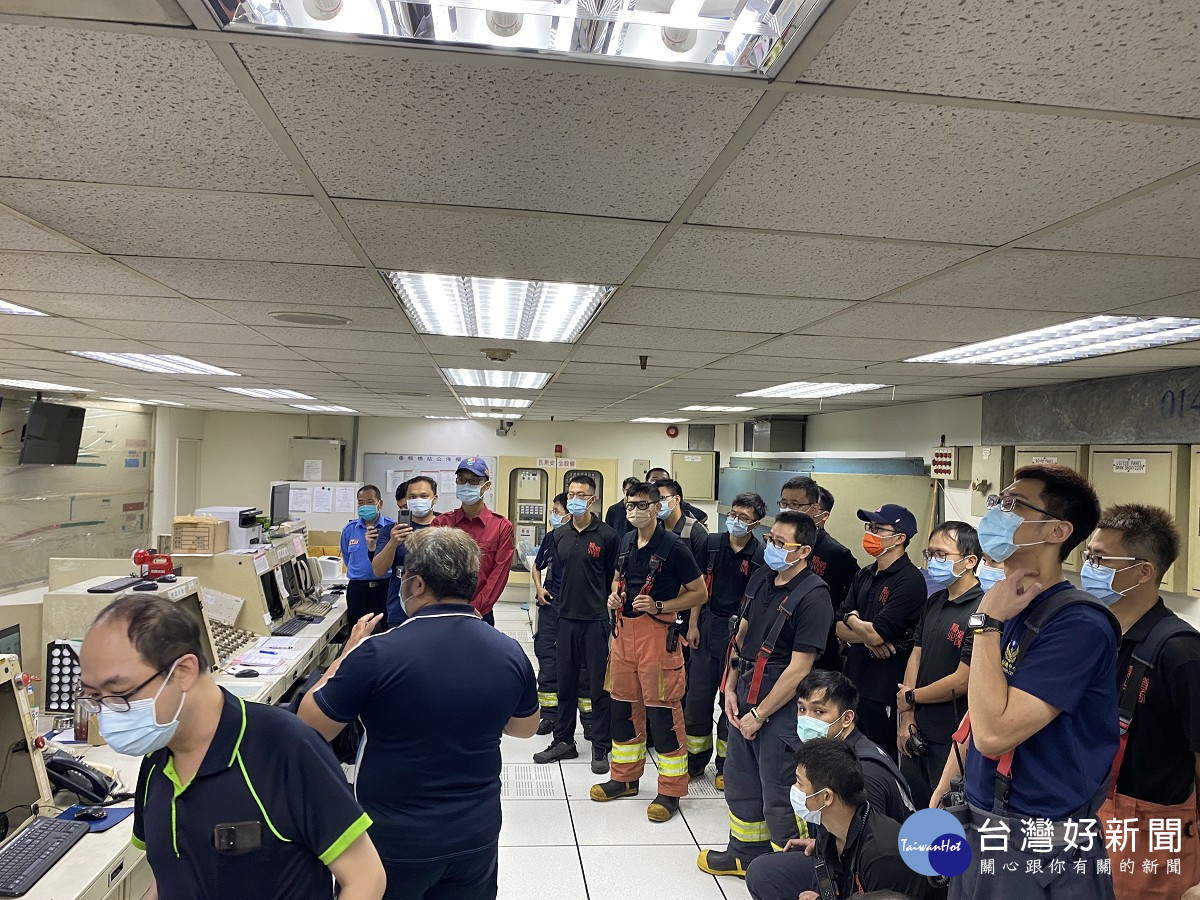 新北消防結合板橋車站大樓　強化火災搶救及自衛編組作為