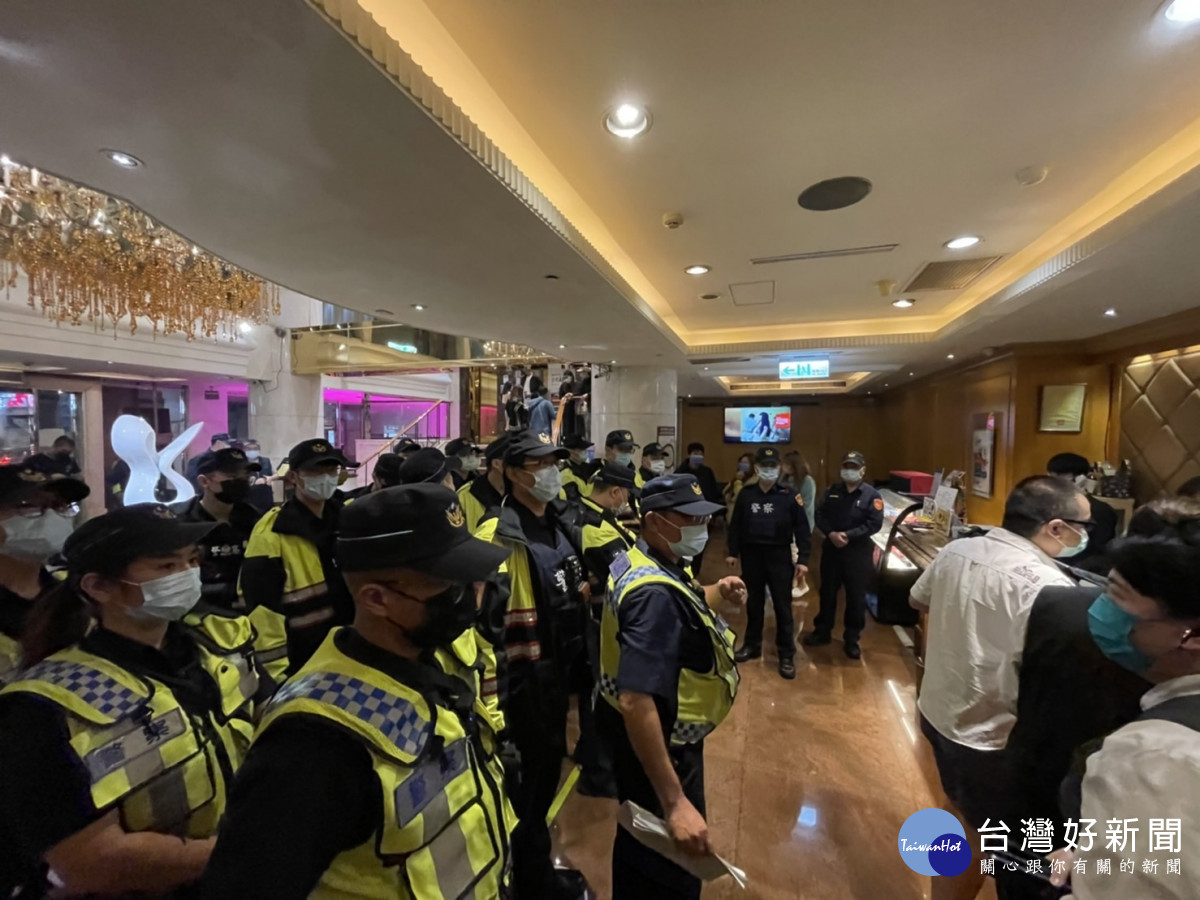 淨化選前治安　板橋警加強擴大臨檢
