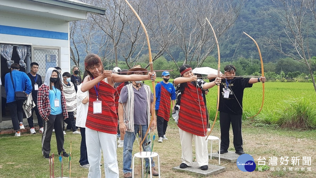 明道攜手彰化5所大學原資中心　走進南投清流部落體驗原民文化之美