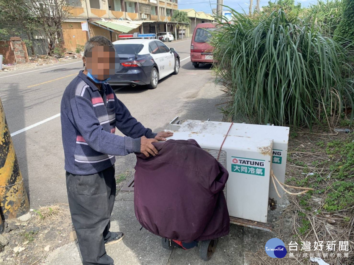 男子偷冷氣機路邊徘徊　變現途中遭巡警逮獲