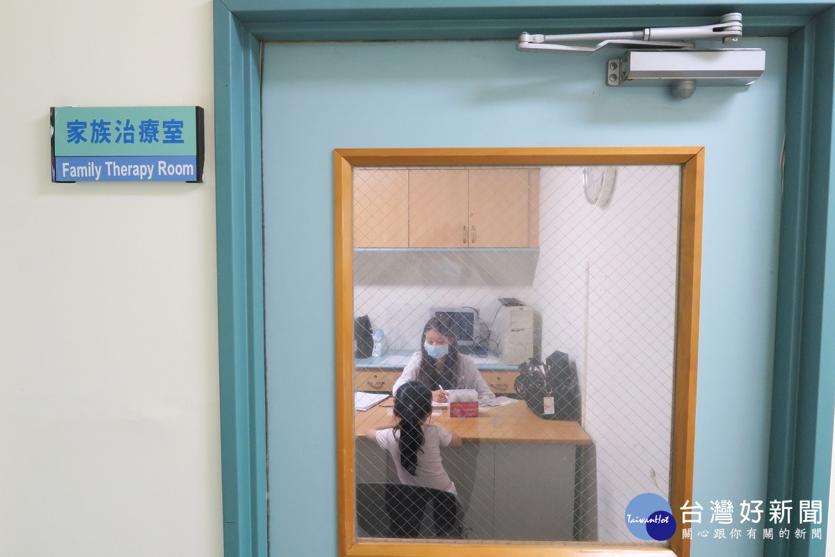 國二男生出現拒學症　求助醫師找出問題終於再回到校園
