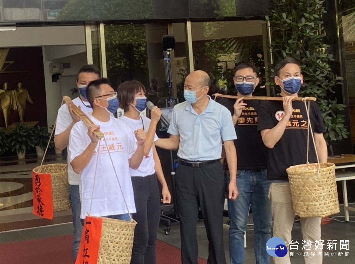 韓國瑜拉抬新北五位優質年輕議員　支持連任為政治注入活水