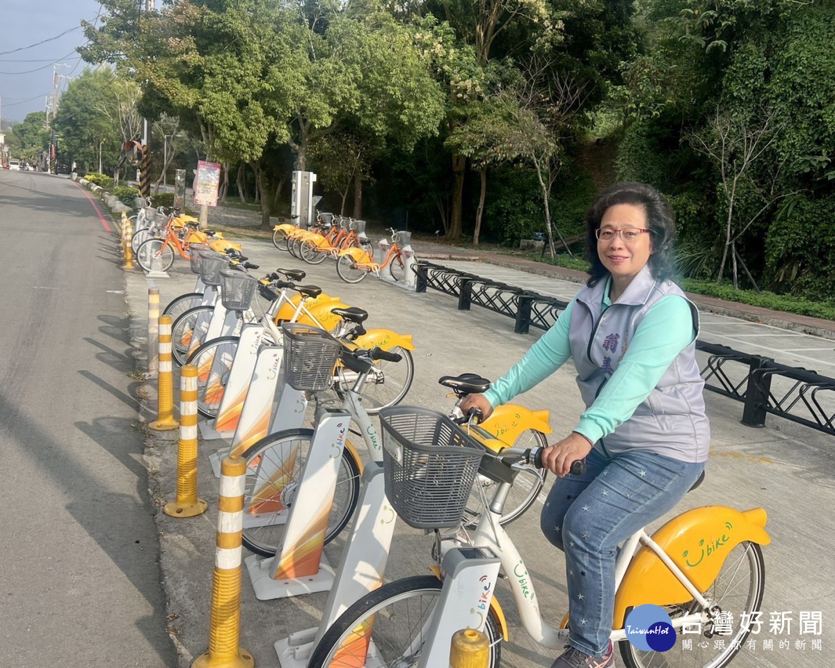 前台中市議員翁美春爭取iBike泰安車站及賞櫻接駁專車。