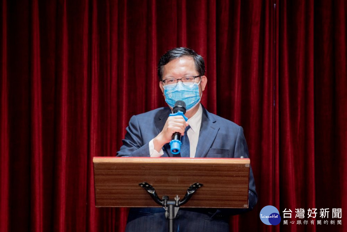 鄭市長期許汽車產業蓬勃發展，成為台灣服務業的新指標。