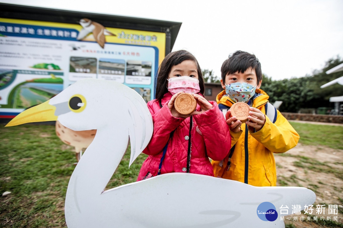 許厝港濕地賞鳥節活動在大園老街溪出海口賞鳥亭盛大登場。<br /><br />
<br /><br />
