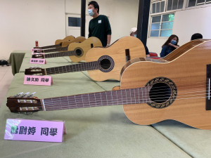 集集樟腦出張所舉辦手工吉他製作班成果分享發表會。