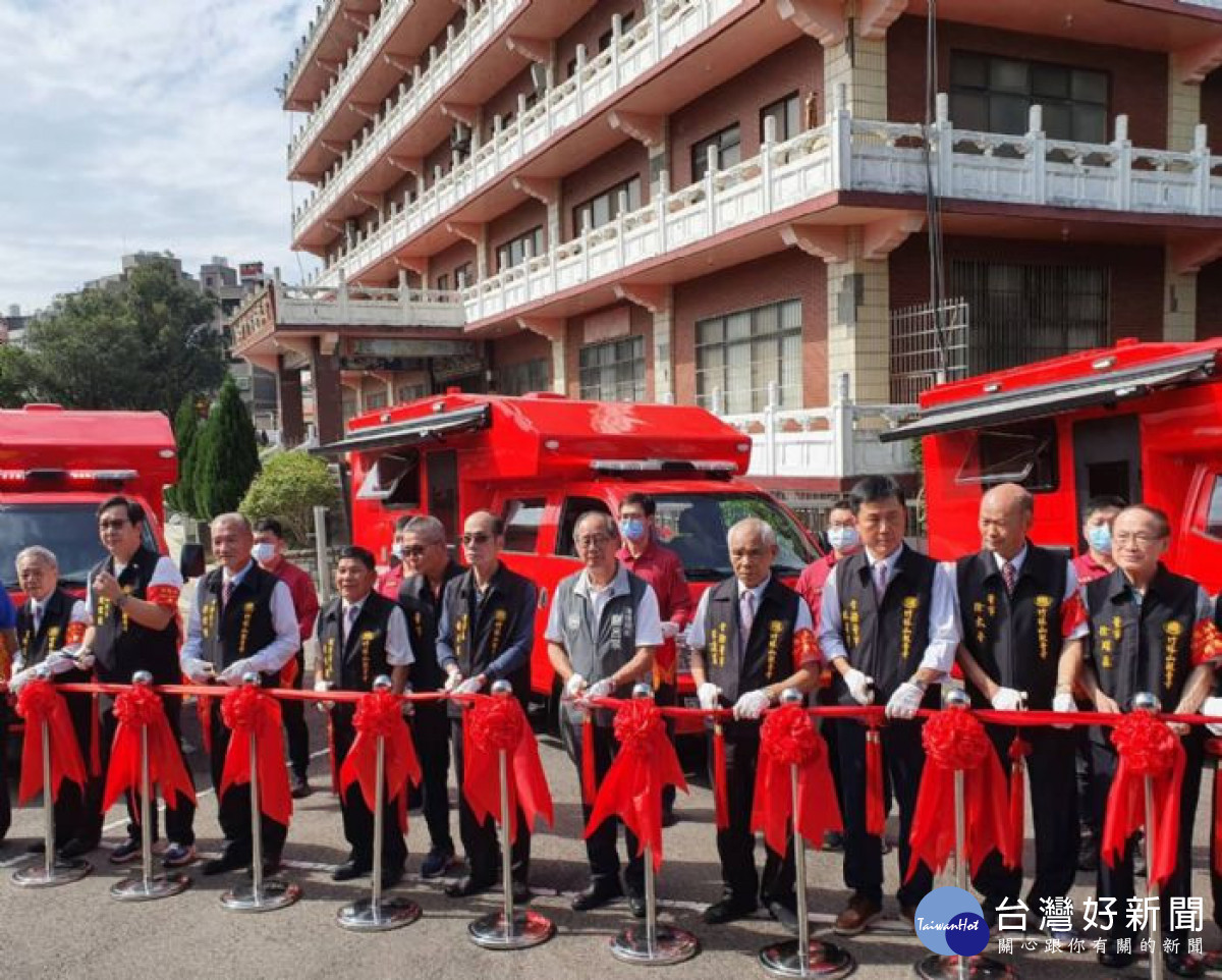 財團法人新北市竹林山觀音寺寺廟重建入火安座十週年舉辦慶典。