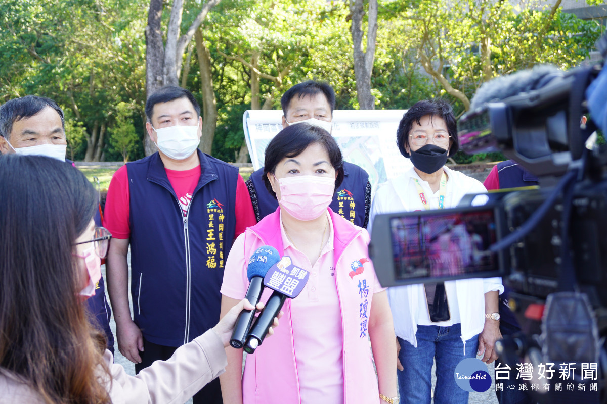 楊瓊瓔推動神岡第三公墓變身萬坪公園。