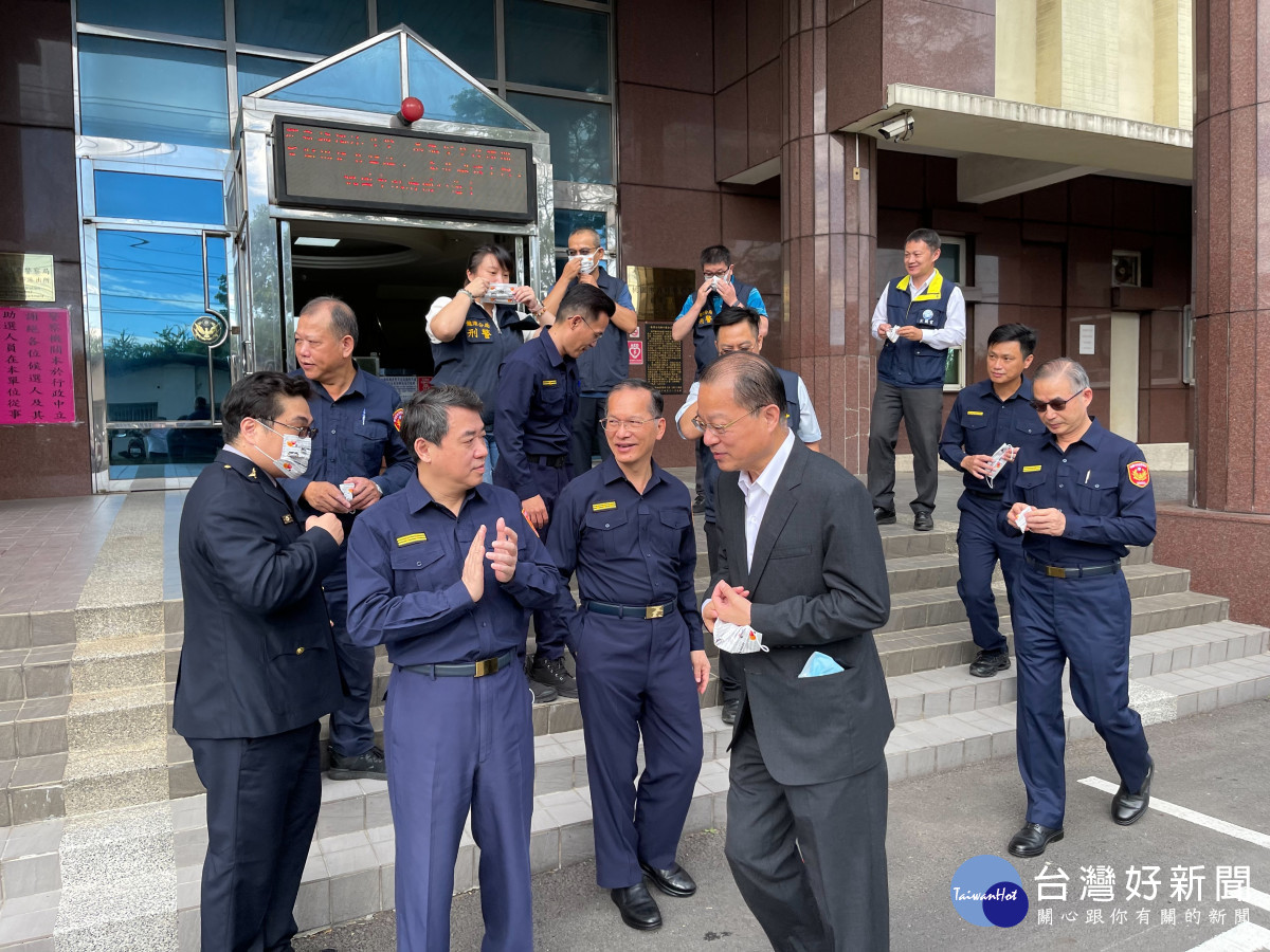 黃明昭署長期勉全體警察同仁於選舉期間能堅守崗位，戮力以赴，守護民眾安全。<br />
<br />
