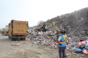 環保局已處理埔里堆積的垃圾。（環保局提供）