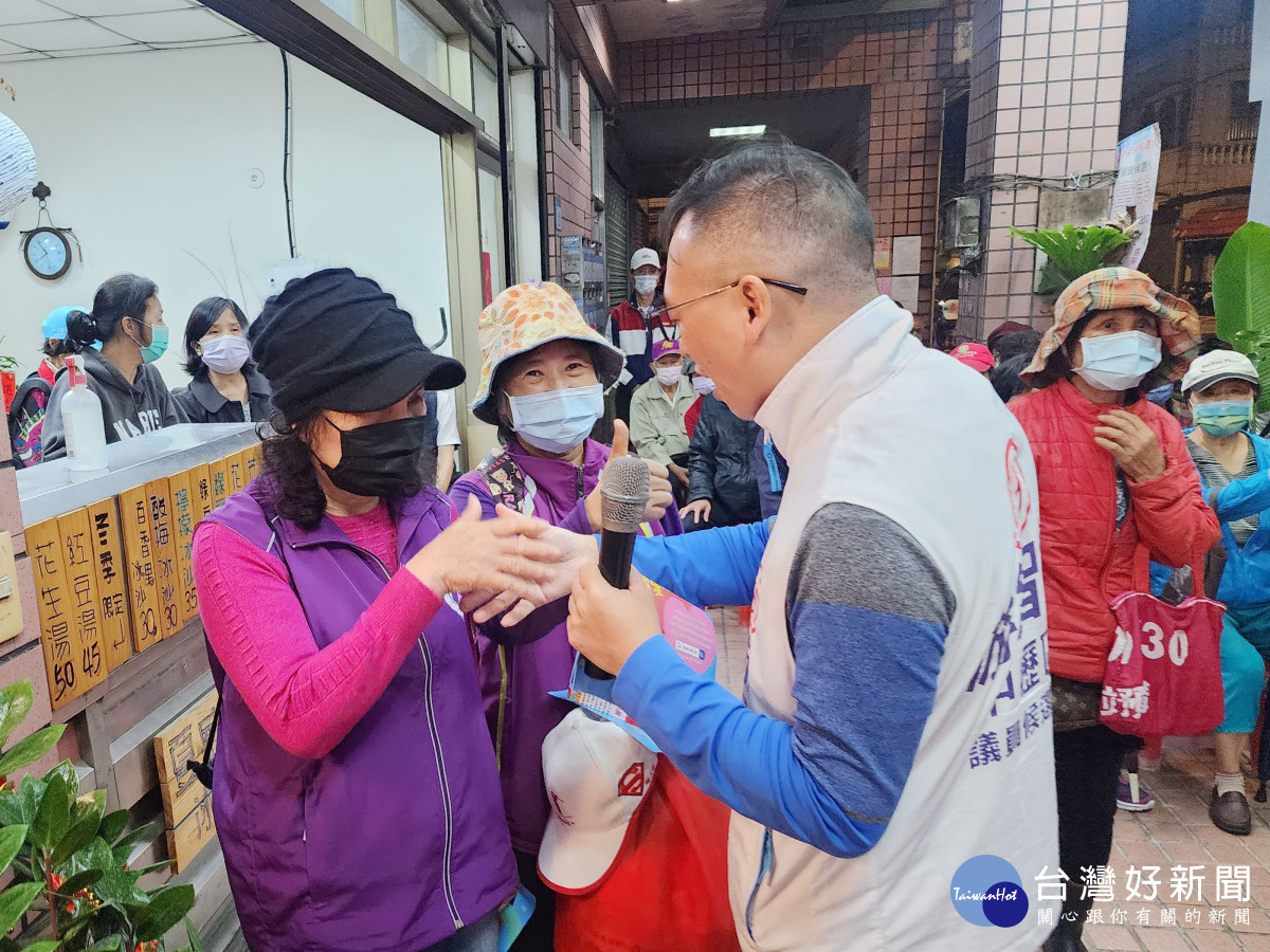 第三勢力議員黑馬竄起打破現任迷思     中壢戰神合體平鎮女神獲民眾支持