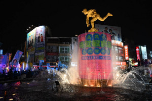 嘉義市傳統選前之夜今晚6點到10點在中央噴水池熱鬧登場／陳致愷攝影