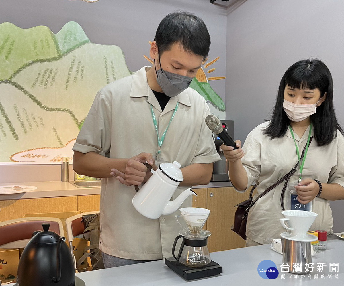 手沖咖啡將由專人主講。（草屯鎮農會提供）
