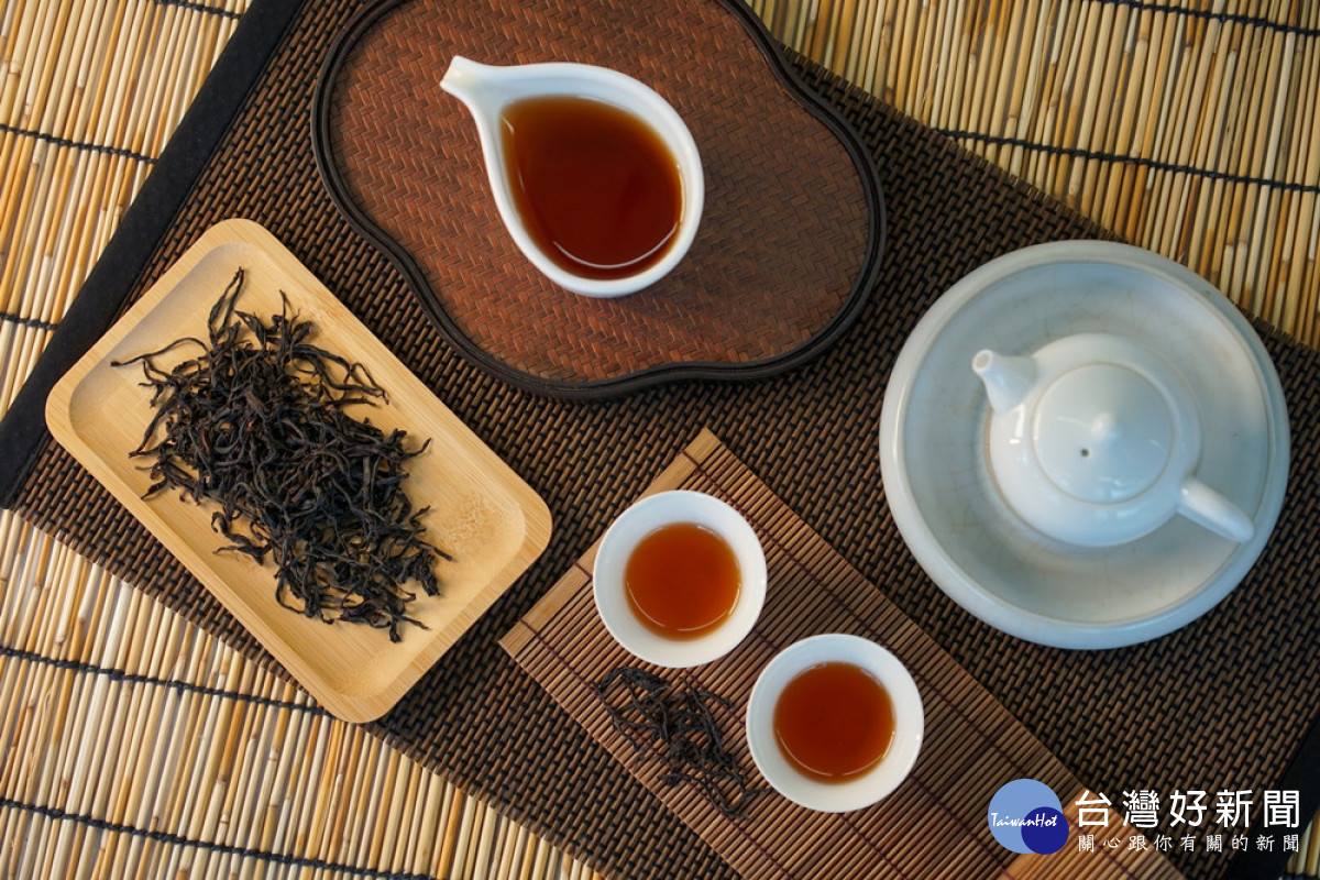  魚池為台灣紅茶發源地，具有多紅茶品種-紅茶伴手禮。（圖/暨南大學觀光前瞻計畫團提供）