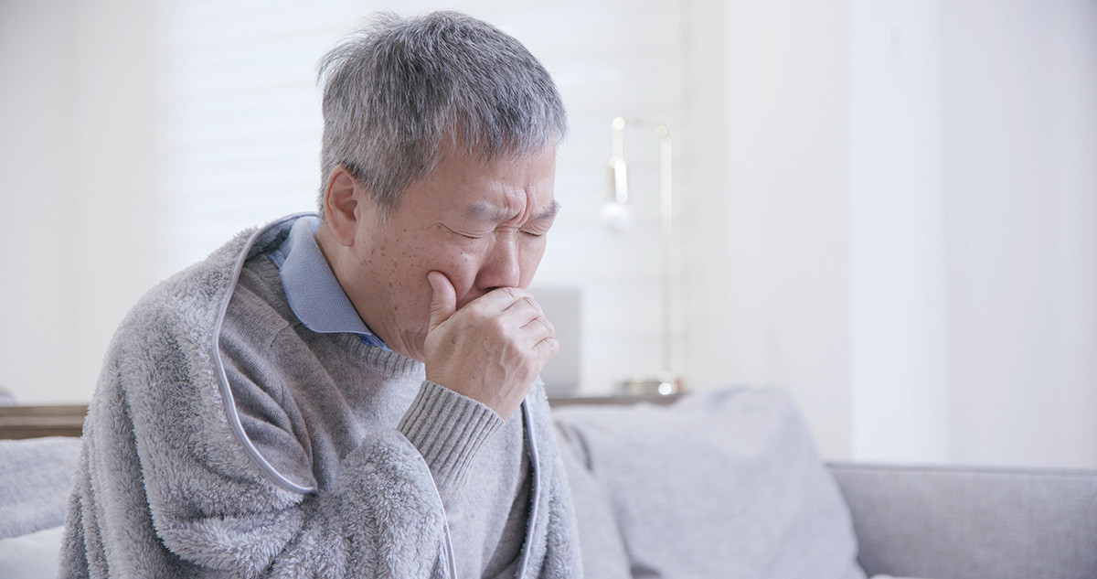 圖說：銀髮族長者的免疫力較差，是流感重症的高危險族群，建議應與醫師討論後，選擇適合的流感疫苗。