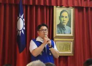 國民黨南投縣黨部主委林儒彬請辭，爭取立委補選支持。（記者扶小萍攝）