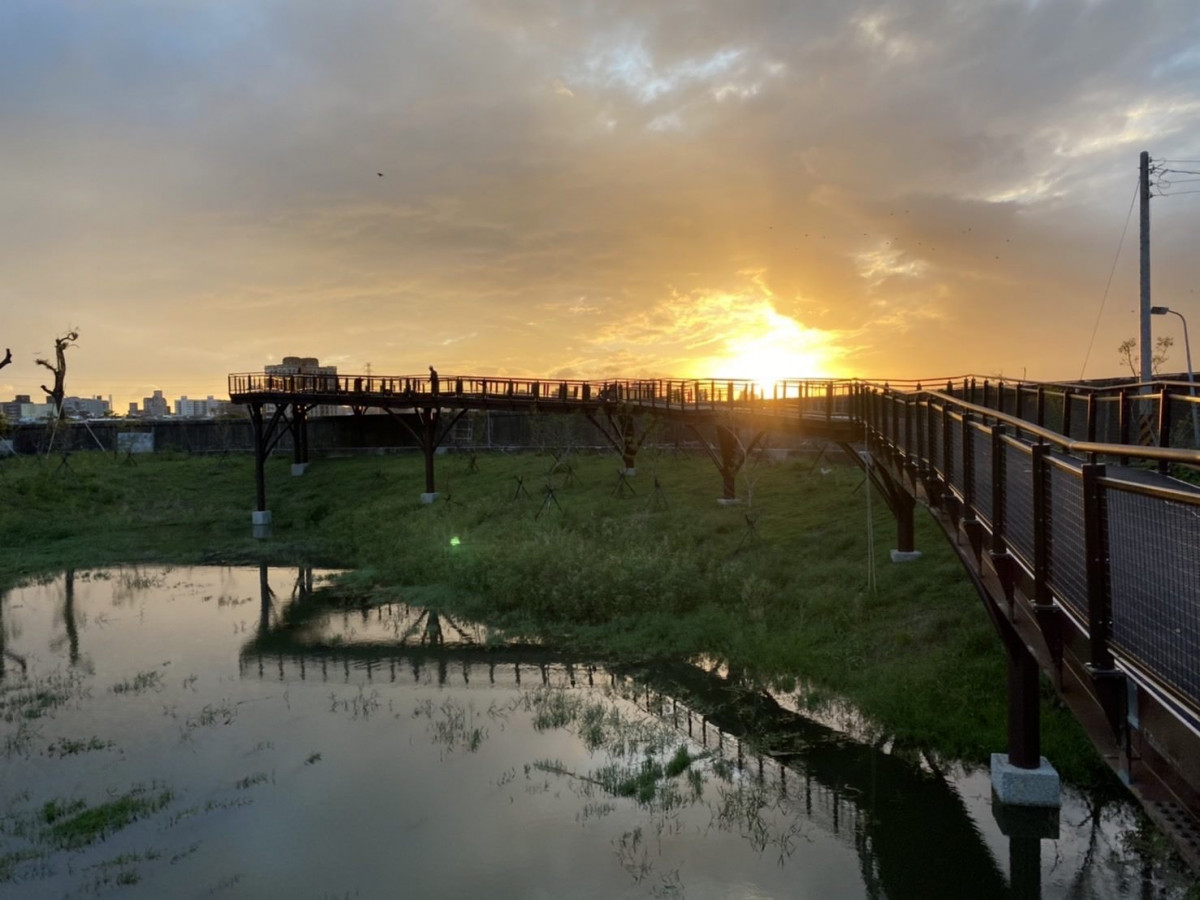 平台夕照（圖／台北市大地處提供）