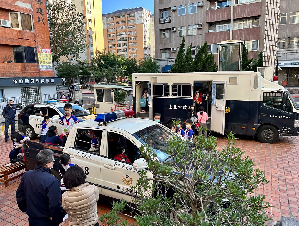 （圖／北市府警察局保安警察大隊）