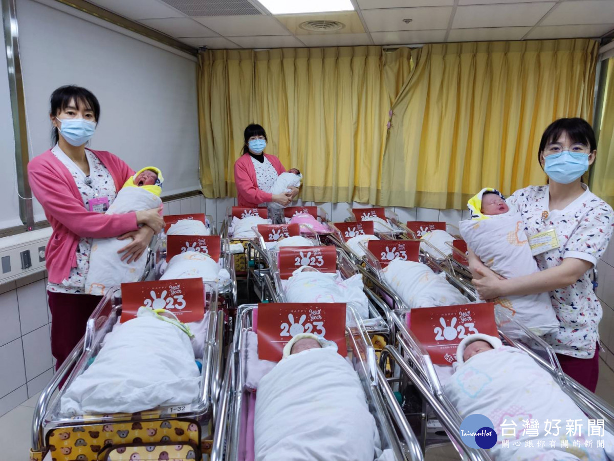 宏其婦幼醫院2023年預計總共將誕生18位元旦寶寶。