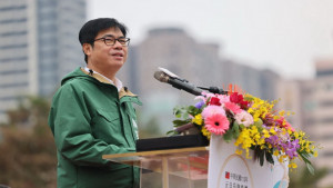 ▲陳其邁期盼大家團結一致，讓高雄更進步、更繁榮。（圖／記者 許高祥 攝）