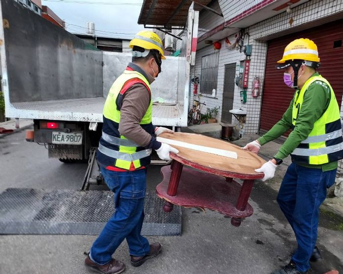 桃園市春節垃圾收運期程出爐，市府呼籲民眾攜手拚掃迎兔年。<br />
