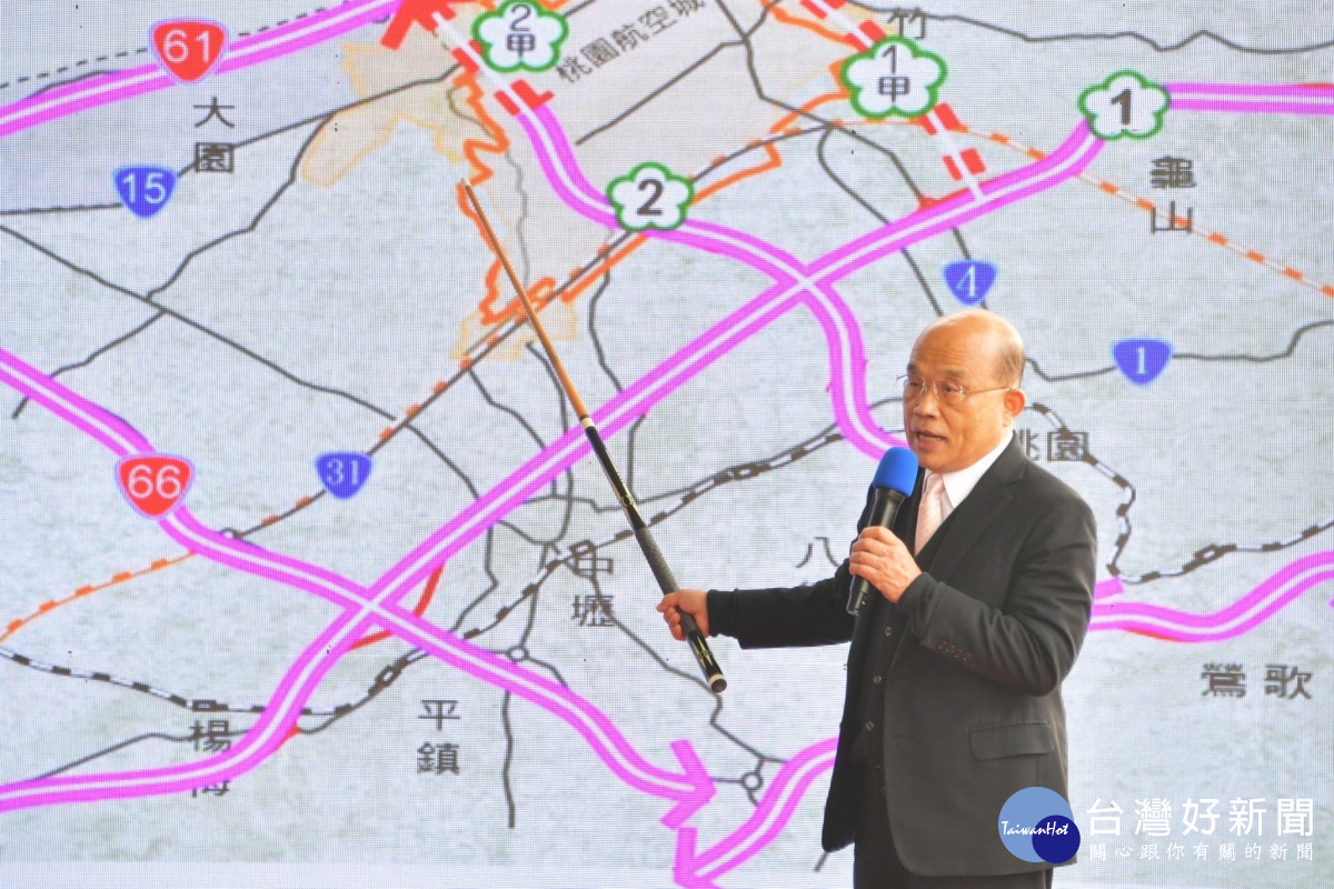 行政院長蘇貞昌於「國道2號大園交流道至台15線新闢高速公路工程」通車典禮中致詞。