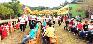 雲林縣古坑鄉山峰華德福小學結合社區舉辦傳統慶典過早年／陳致愷翻攝