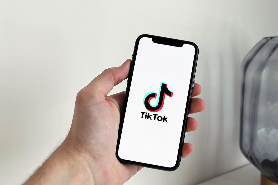 抖音國際TikTok母公司涉嫌非法在台拓展社媒業務，相關單位已展開調查。（圖／Pixabay）
