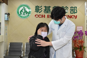 李宗翰醫師表示，輕度至中度的一氧化碳中毒的患者，最常見的症狀為頭痛、頭暈。圖／彰基醫院提供