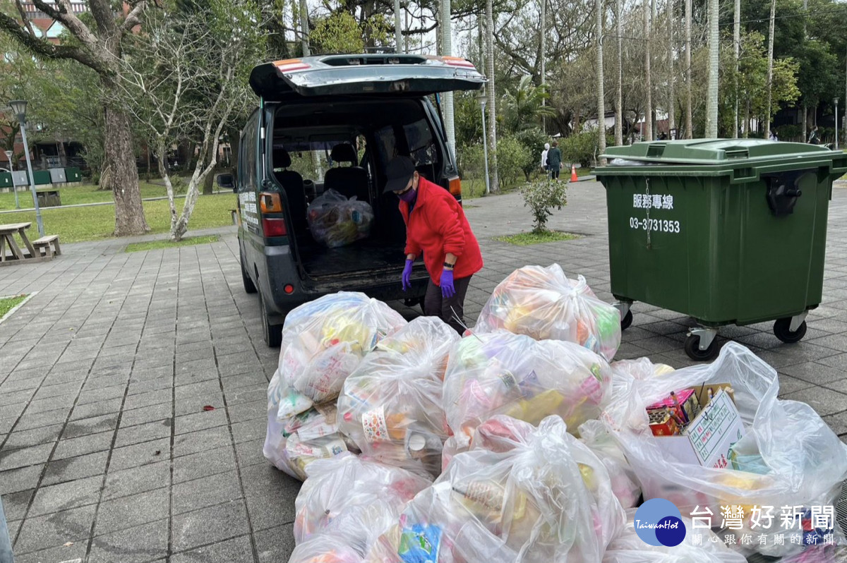 春節期間風景區環境清潔不打烊，桃園市府籲請遊客共同維護。