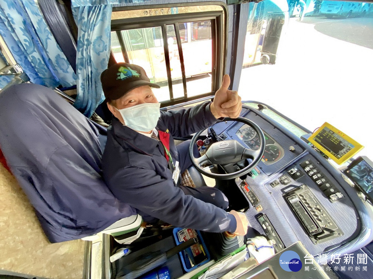 載客也載出人情味　武陵櫻花季搭公車上山要靠他-指尖日報
