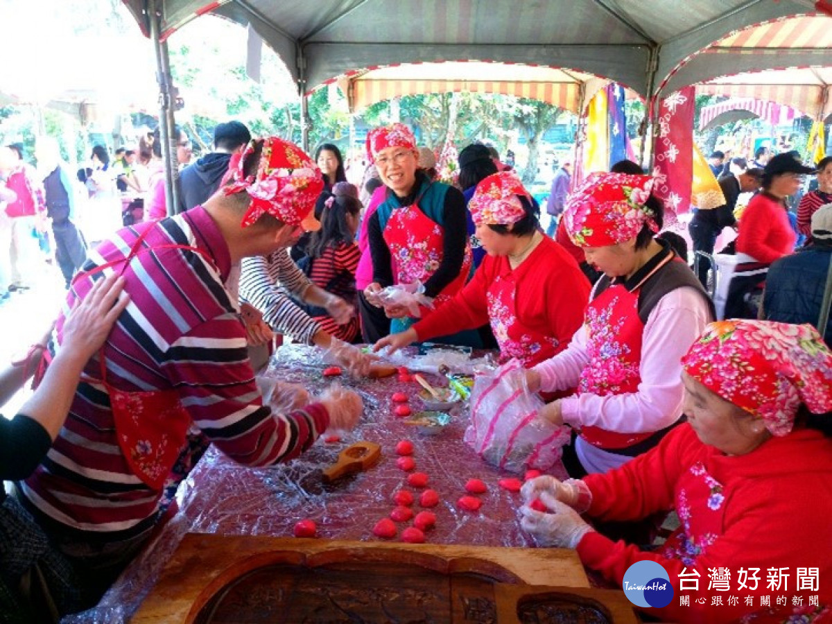 平鎮區公所慶祝天穿日,實現「客庄樂活」的概念,傳承客家族群的生活智慧。