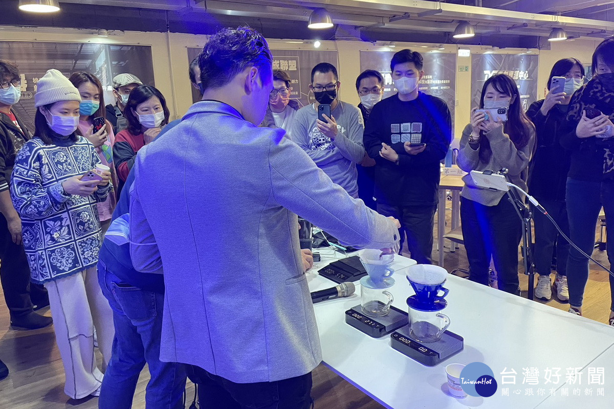 桃市青年局啟動青年微創時代 　「咖啡創業前導班」率先開課-指尖日報