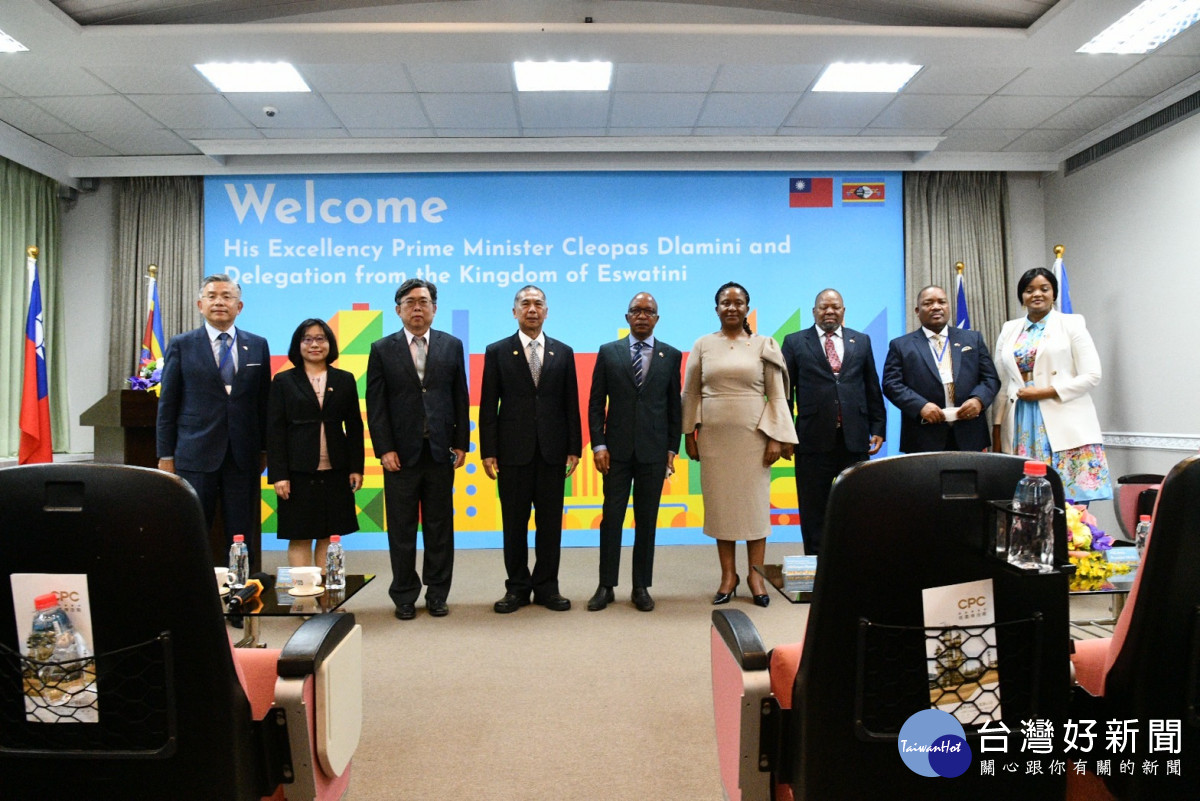 史瓦帝尼總理戴克禮率代表團，參訪台灣中油桃園煉油廠。