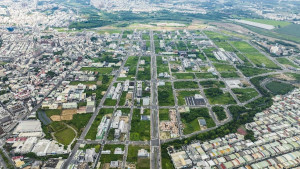 位在嘉義市中心南向的湖子內重劃區，已成為嘉義市人口成長與新建築開發最快的區段。（圖／業者提供）
