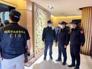 警政署長責令全國各縣市警察局全力蒐報、打擊黑道。