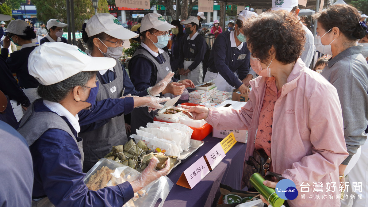 慈濟馳援土耳其、敘利亞，彰化南北彰二場義賣充滿愛。圖／彰化縣政府提供