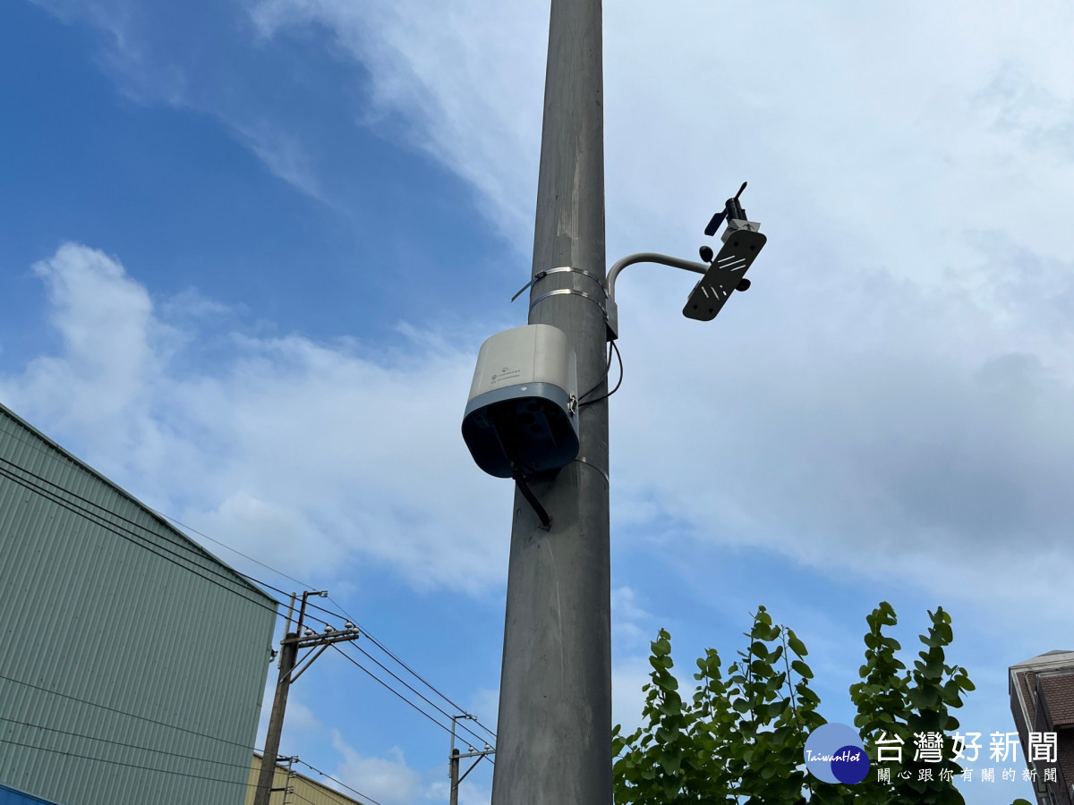 透過空品感測器物聯網平台集中處理分析監測數據-