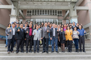 古晉中華第一、三、四中學的校長及各校的行政團隊到修平科技大學參訪。(圖/修平科技大學)