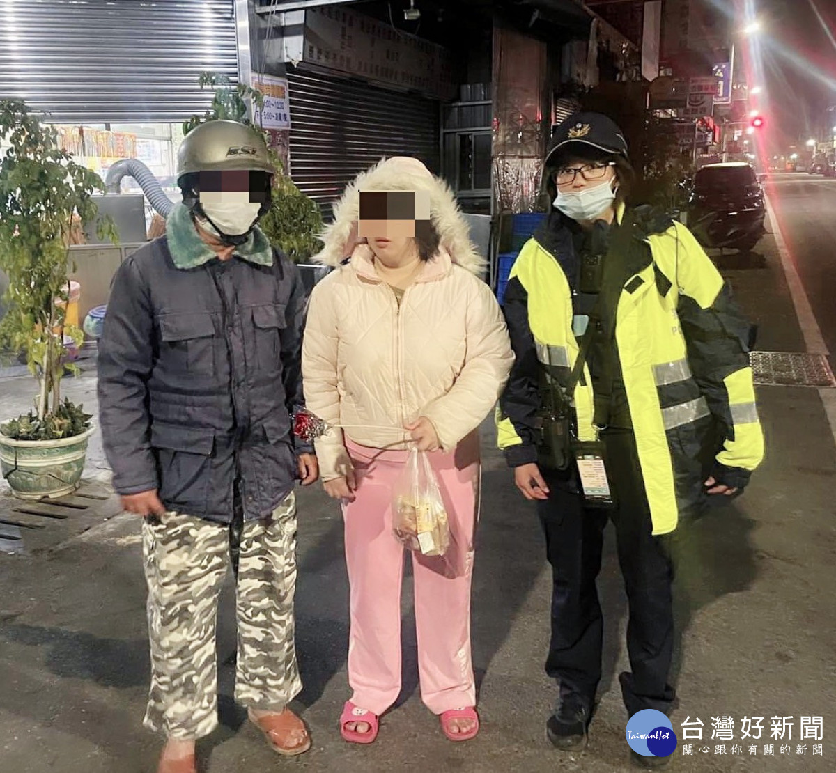 北港警深夜尋獲智能障礙女，助平安返家團圓/北港警分局提供