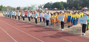 南投市各國小組隊參加41屆市運，選拔優秀選手參加縣運。（記者扶小萍攝）