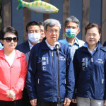 行政院長陳建仁、經濟部長王美花與台中市長盧秀燕前往馬鞍壩視察大甲溪水情。