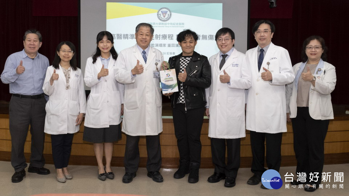 ▲高醫聲帶注射療程,讓阿卡貝拉演唱家潘絃融重拾嗓音重回舞台。(圖/記者 許高祥 翻攝)
