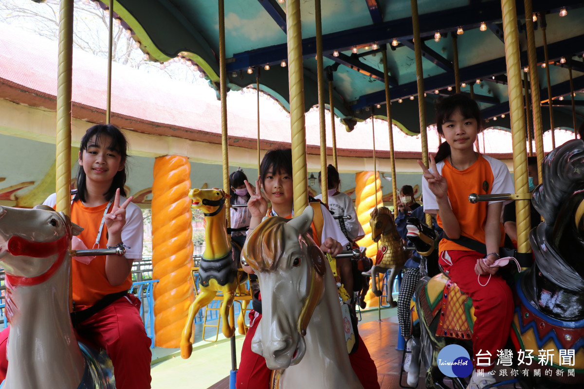 因金門沒有遊樂園，讓學生對這次校際交流前的樂園行程相當期待。