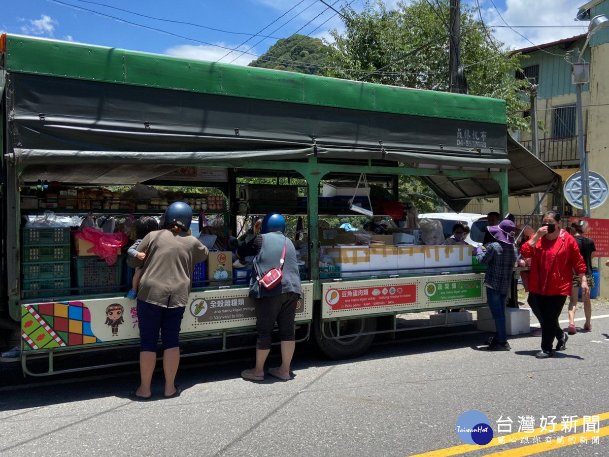 菜車改造送營養上山。（縣府提供）