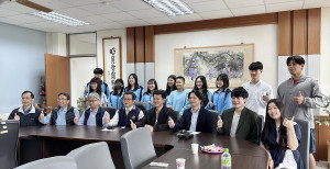 南投高中師生在多元競逐表現優異。（記者扶小萍攝）