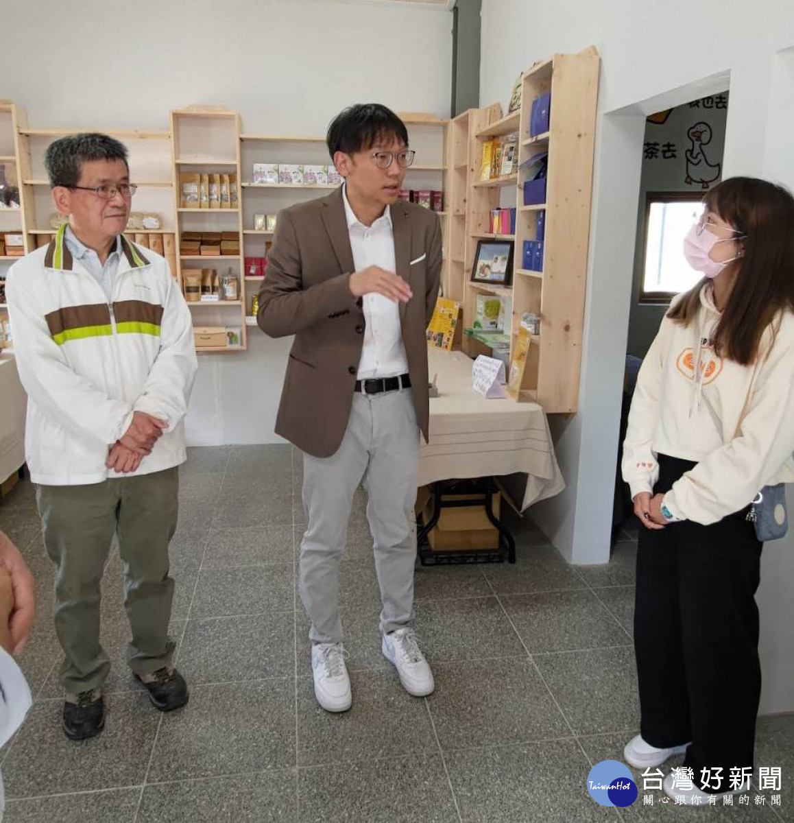 石門水庫四月份回復人工收費，市府積極爭取市民權益。<br />
<br />
