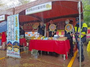 結合「2023春分一簍梅」進行廉政反貪宣導。