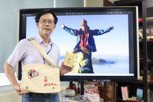▲高玉山校長有志者事竟成，用27年時間登頂玉山。（圖／記者 許高祥 翻攝）